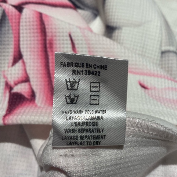 Cross back abstract floral print mini dress - Picture 6 of 6